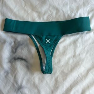 Boutinela la valley green surf bottoms